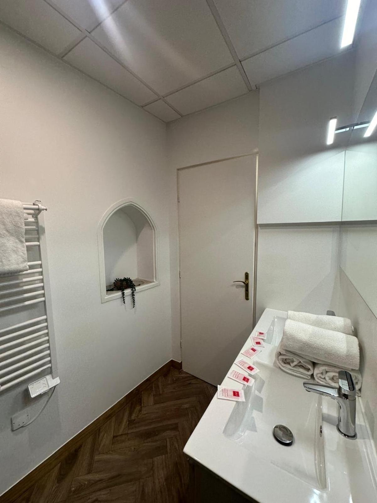Appartement Du Cloitre 1Er Narbonne Dış mekan fotoğraf